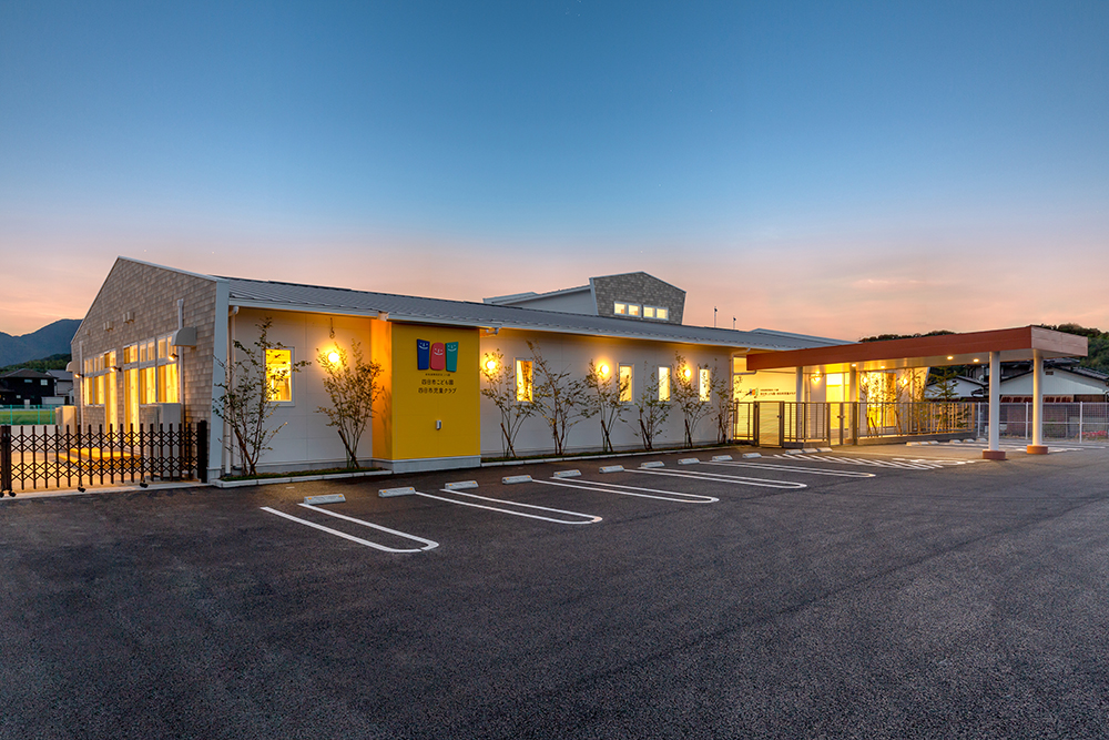 文化・教育施設 - 四日市こども園(四日市児童クラブ・四日市第2児童クラブ)　新築工事