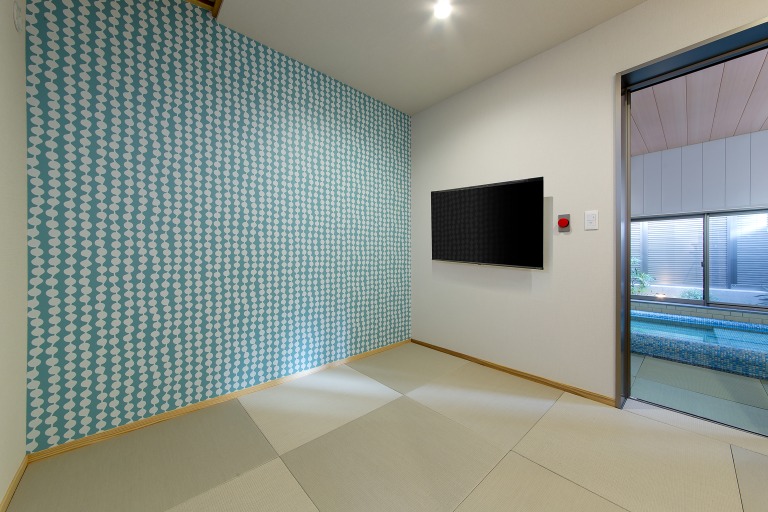 個室温泉おふゆ　A棟1号室脱衣室