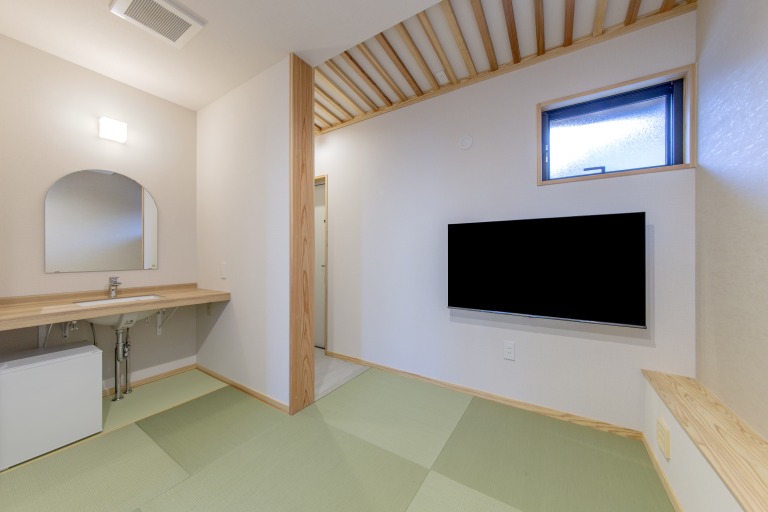 個室温泉おふゆ　B棟8号室脱衣室