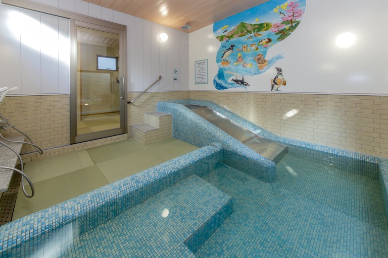 個室温泉おふゆ　A棟1号室浴室2