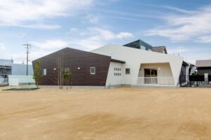 シャインキッズ　外観東面