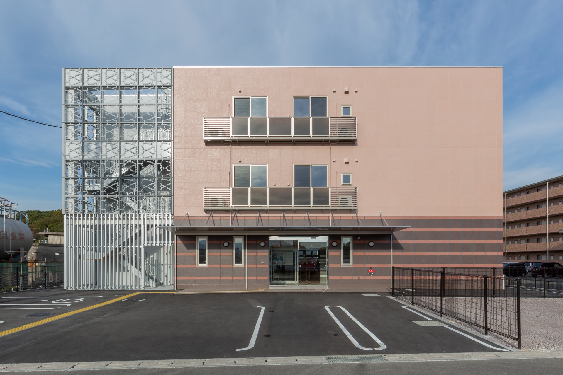 医療施設 - ほんだ肝臓・胃腸内科クリニック　新築工事