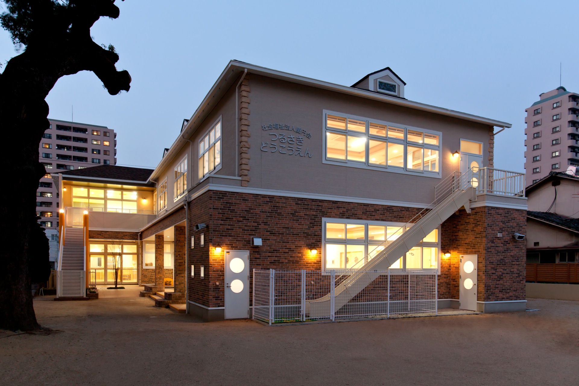 文化・教育施設 - 四日市こども園(四日市児童クラブ・四日市第2児童クラブ)　新築工事