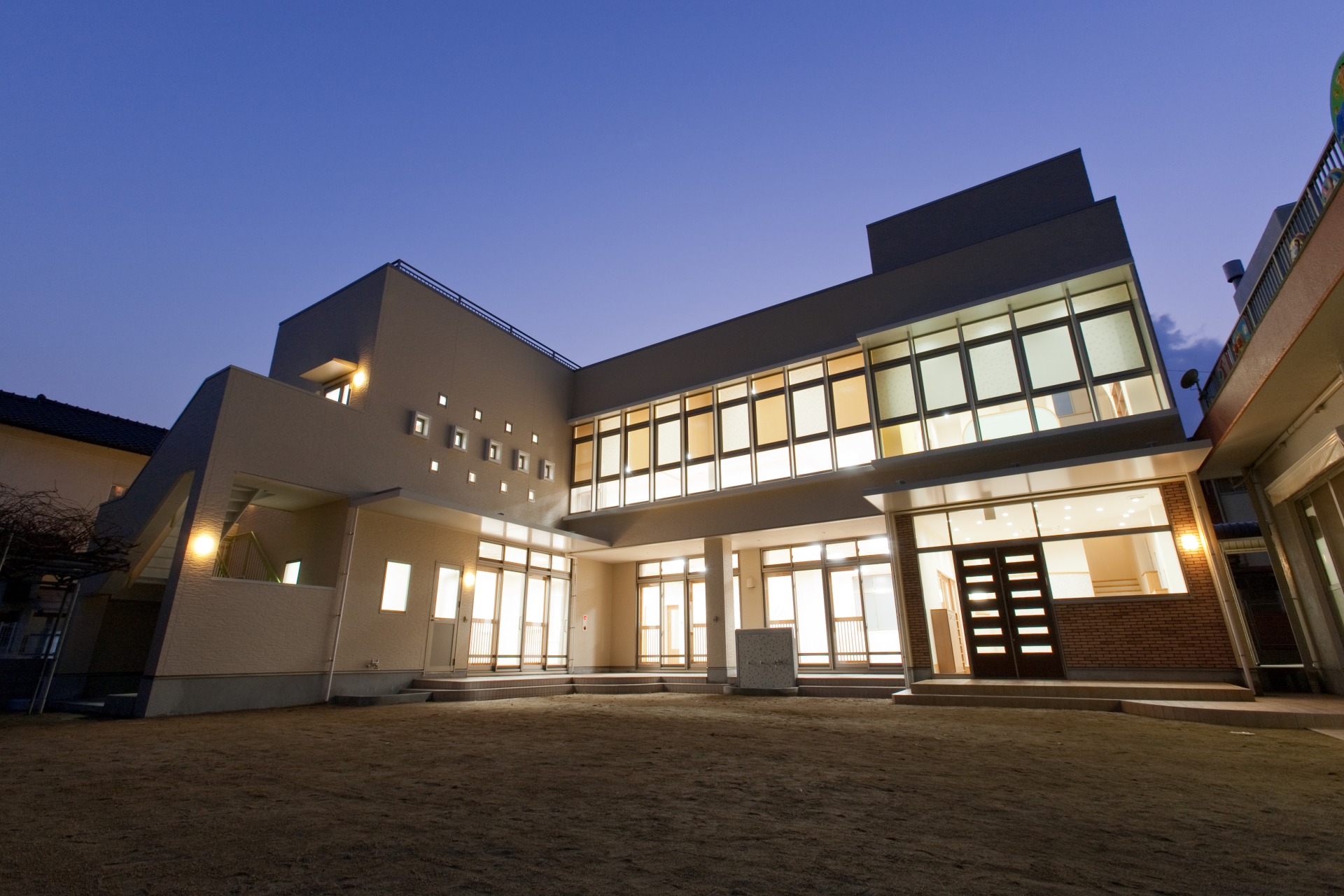 文化・教育施設 - 四日市こども園(四日市児童クラブ・四日市第2児童クラブ)　新築工事