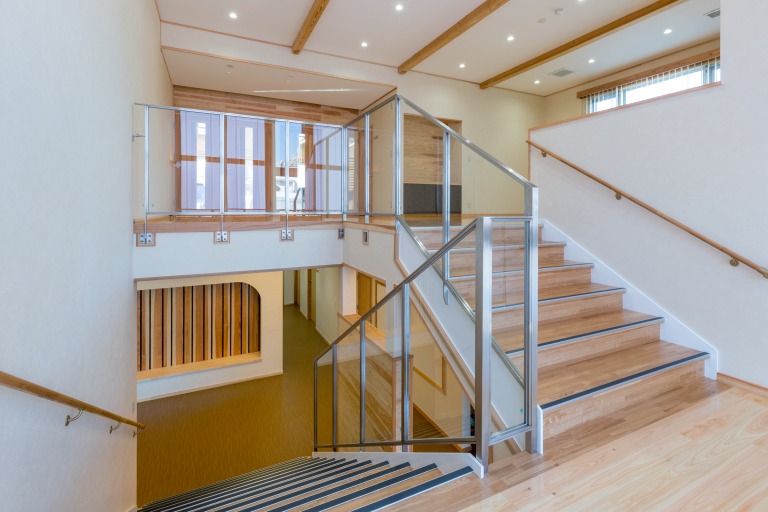 日田木材　2F階段室