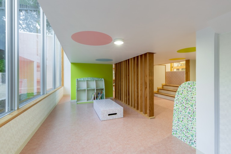 どうわこども園　1F図書ｺｰﾅｰ4