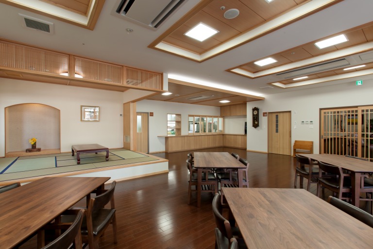 みつよし優心舘　サ高住食堂　