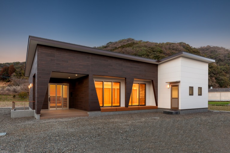 宮苑公民館　夜景南面2