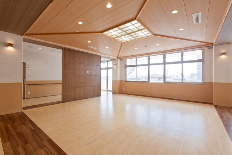 大分記念病院はやの里　食堂談話室2