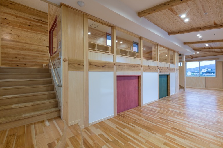 わさだりすの森保育園　廊下